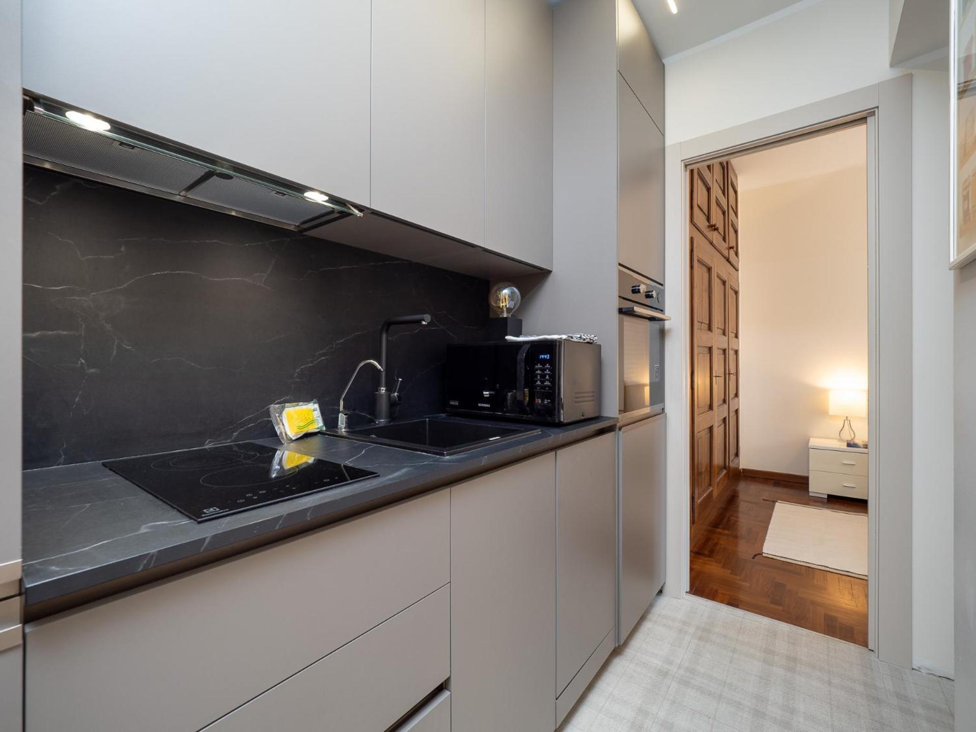 Apartament Stylish Flat With Balcony - 15 Min To Duomo Mediolan Zewnętrze zdjęcie